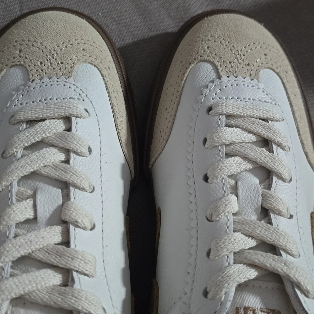 Veja Volley O.T. Sneakers, Size 5.5 US, Color: Leather White Tent Bark, $155.00 - Picture 7 of 16